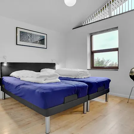 Сasa de vacaciones 3 Bedroom Cozy In *